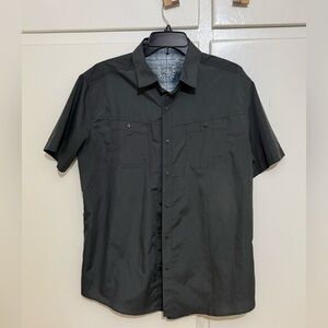 Kuhl Shirt Mens Medium Gray Short Sleeve Button Up Hiking Outdoor Trail Casual